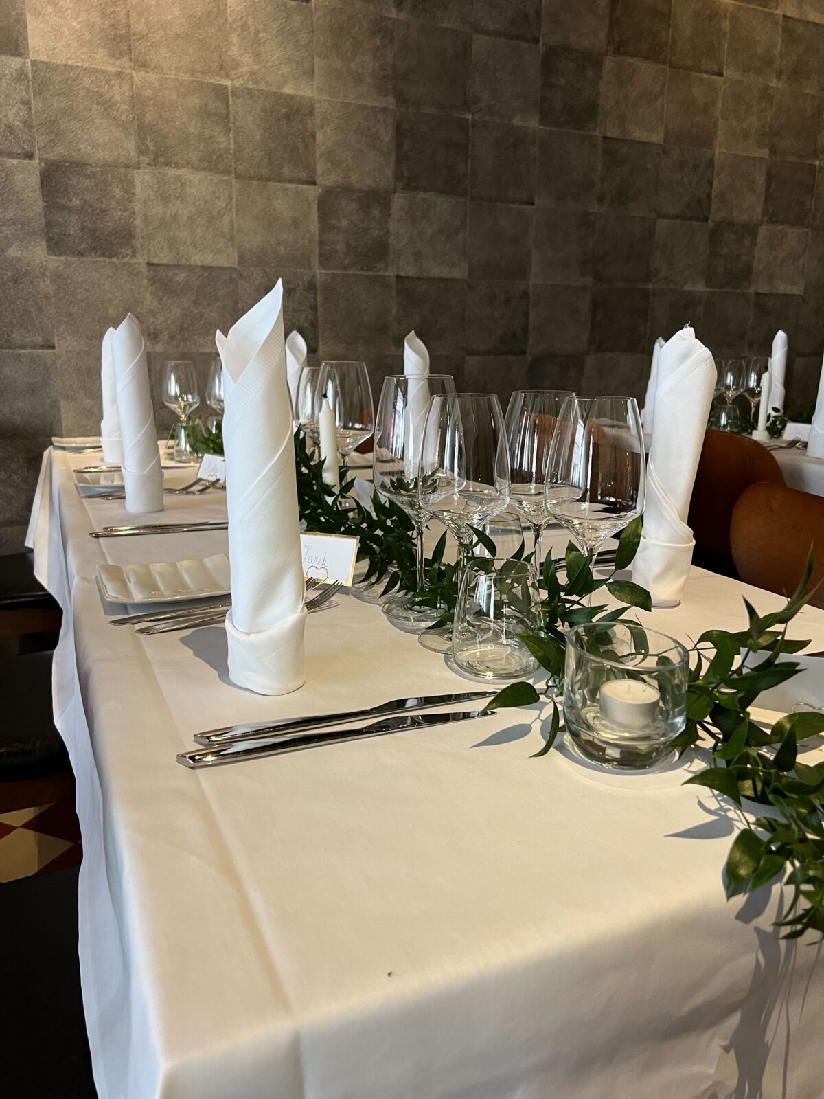 Mitä kannattaa ottaa huomioon ravintolaa valitessa ennen teatteria?